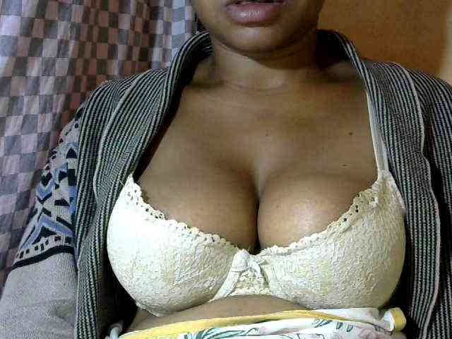 CAROLE71 webcam