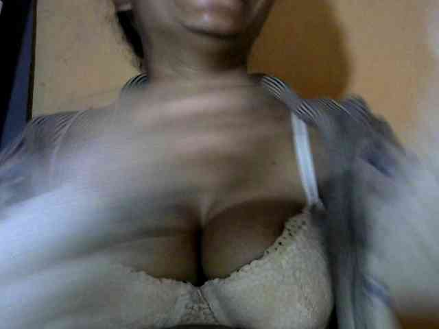 CAROLE71 webcam