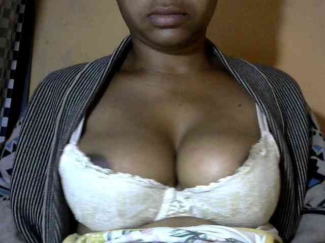 CAROLE71 webcam