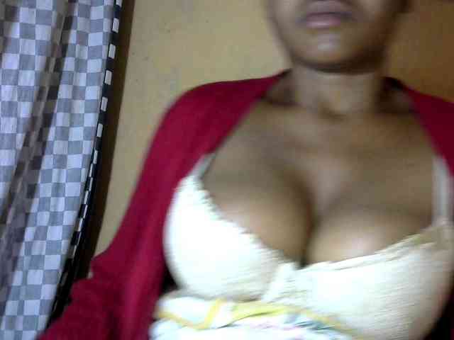 CAROLE71 webcam