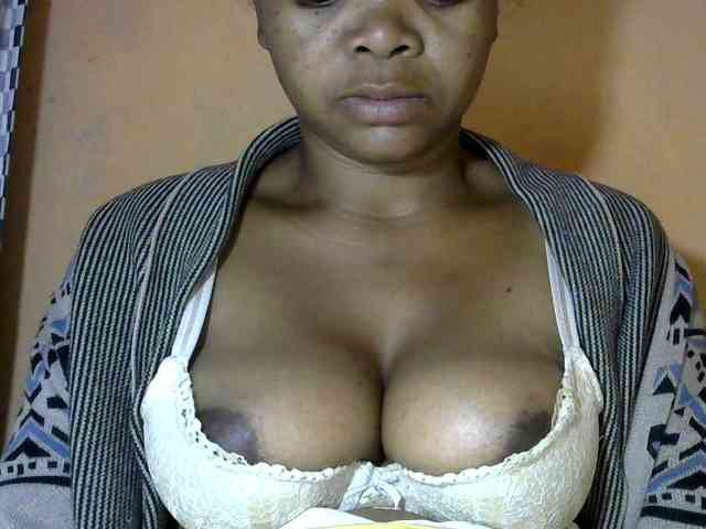 CAROLE71 webcam