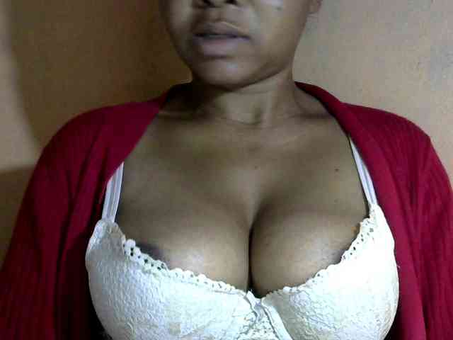 CAROLE71 webcam
