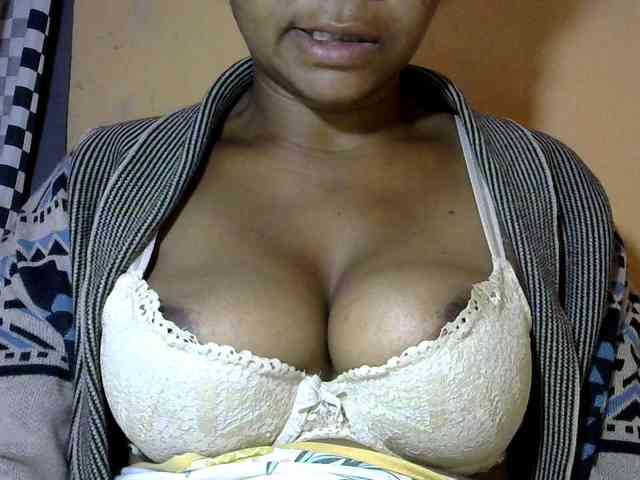 CAROLE71 webcam