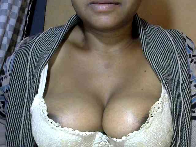 CAROLE71 webcam