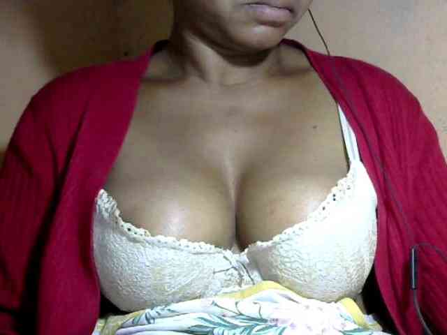 CAROLE71 webcam