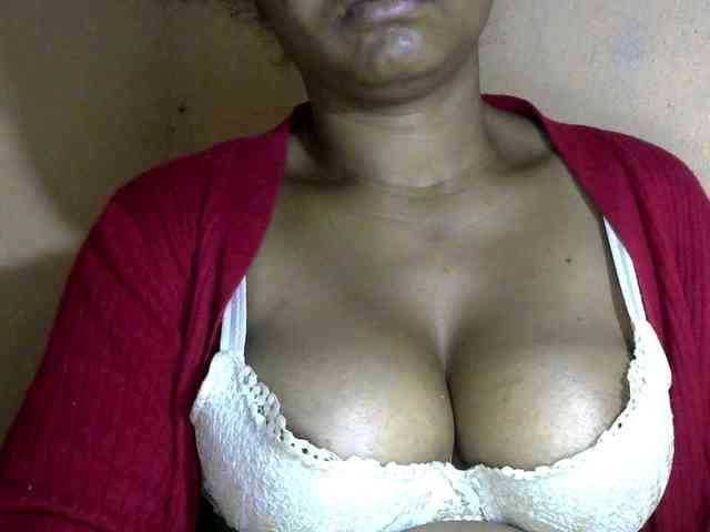 CAROLE71 webcam