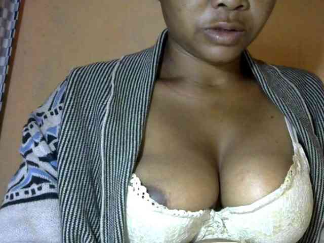 CAROLE71 webcam
