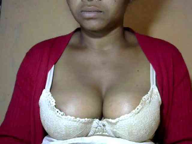 CAROLE71 webcam