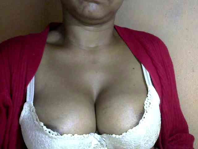 CAROLE71 webcam