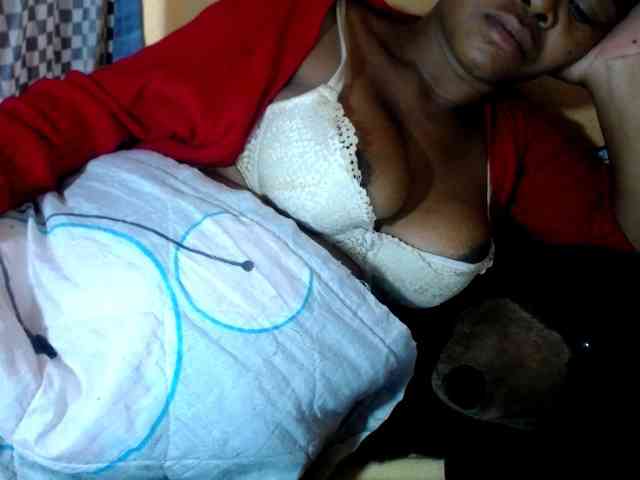 CAROLE71 webcam