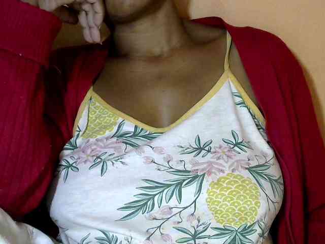 CAROLE71 webcam