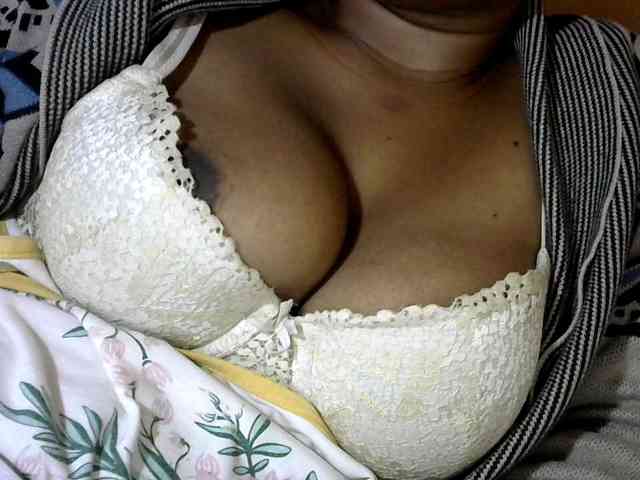 CAROLE71 webcam