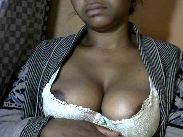 CAROLE71 webcam
