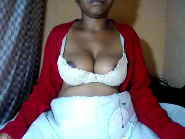 CAROLE71 webcam