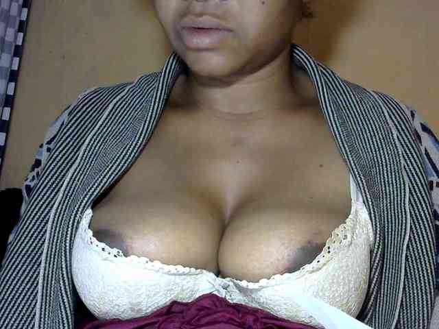 CAROLE71 webcam