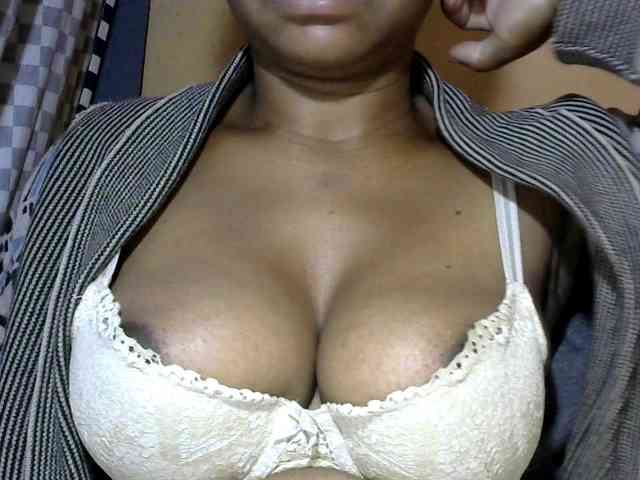 CAROLE71 webcam