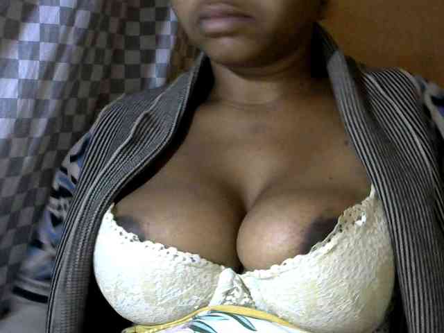 CAROLE71 webcam