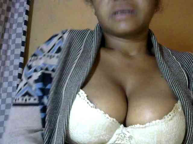 CAROLE71 webcam