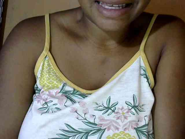 CAROLE71 webcam