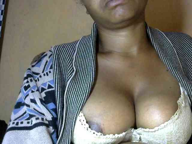 CAROLE71 webcam