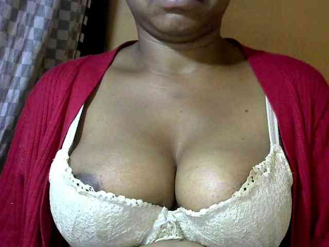CAROLE71 webcam