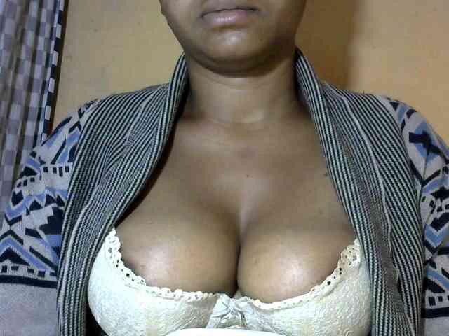 CAROLE71 webcam