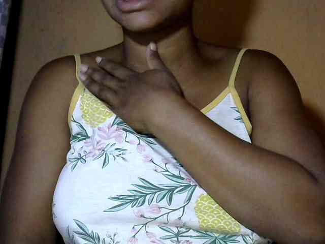 CAROLE71 webcam