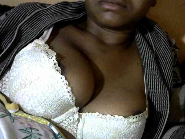 CAROLE71 webcam