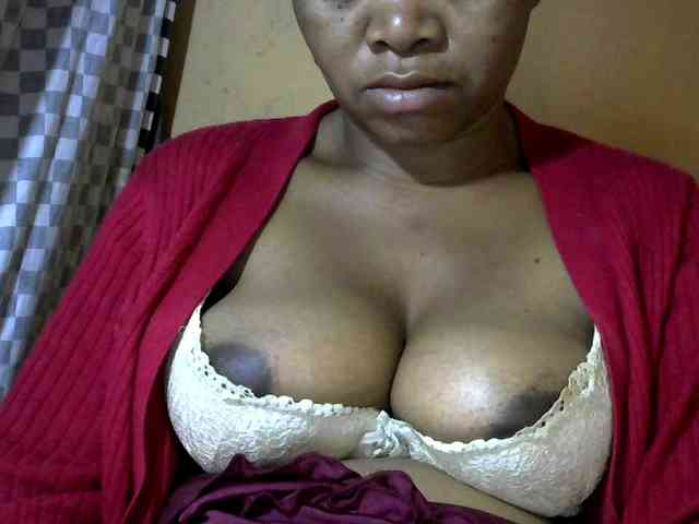 CAROLE71 webcam