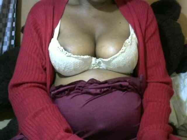 CAROLE71 webcam