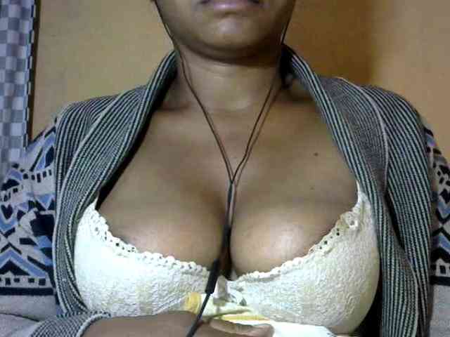 CAROLE71 webcam