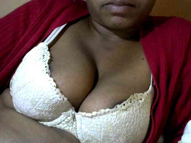 CAROLE71 webcam