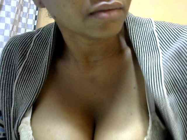 CAROLE71 webcam
