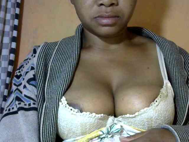 CAROLE71 webcam