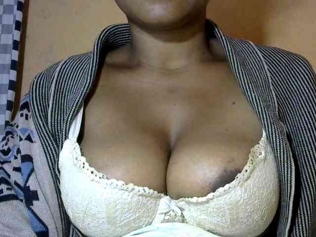 CAROLE71 webcam
