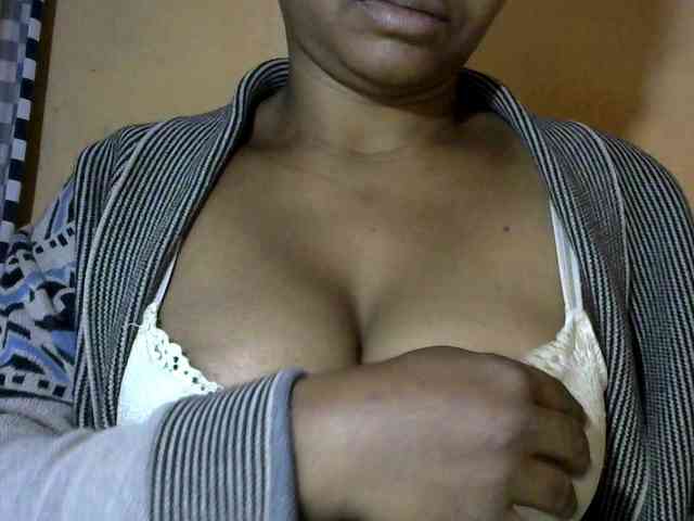 CAROLE71 webcam