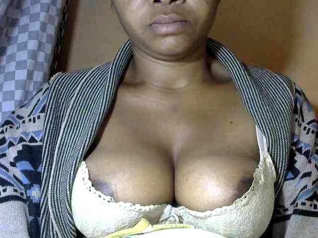 CAROLE71 webcam