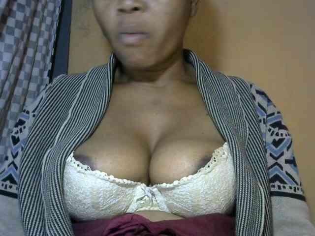 CAROLE71 webcam