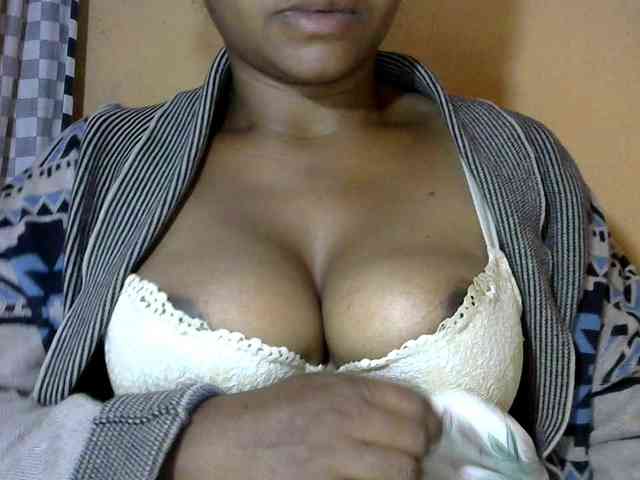 CAROLE71 webcam