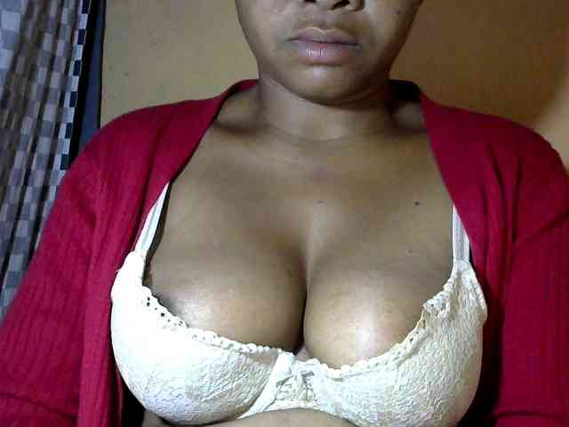 CAROLE71 webcam