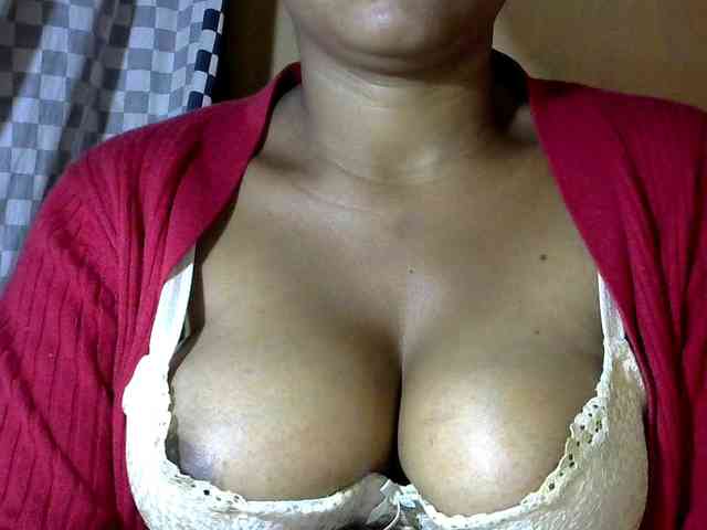 CAROLE71 webcam