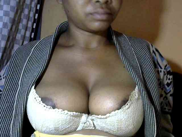 CAROLE71 webcam