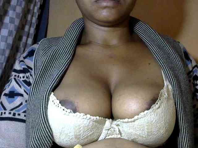 CAROLE71 webcam