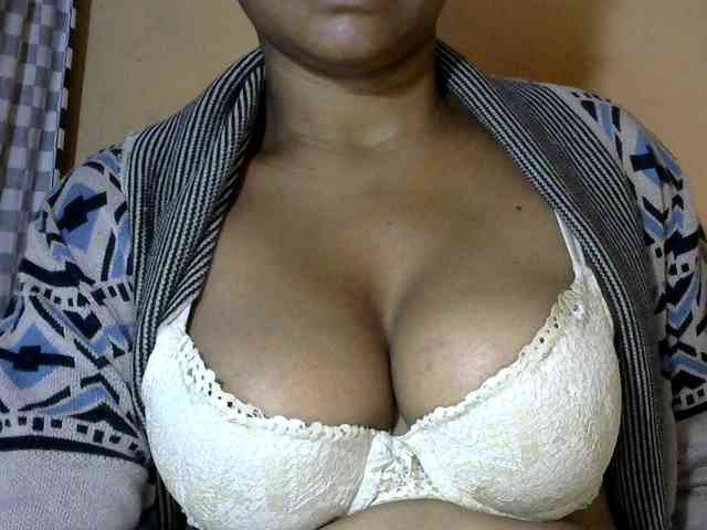 CAROLE71 webcam