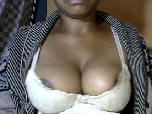 CAROLE71 webcam