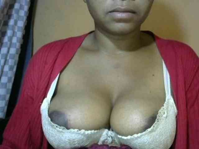 CAROLE71 webcam
