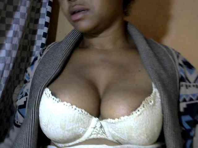 CAROLE71 webcam