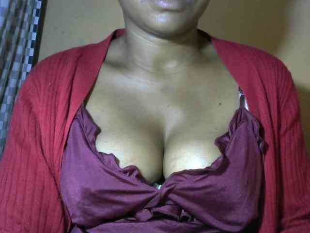 CAROLE71 webcam