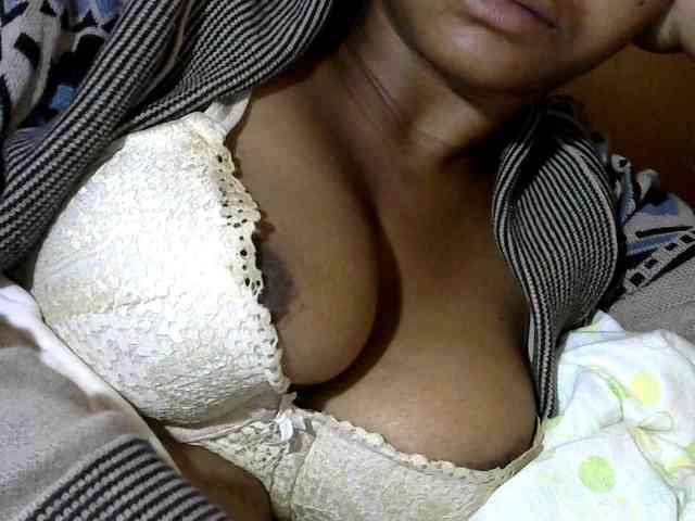 CAROLE71 webcam