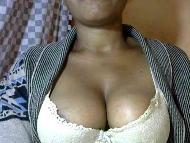 CAROLE71 webcam
